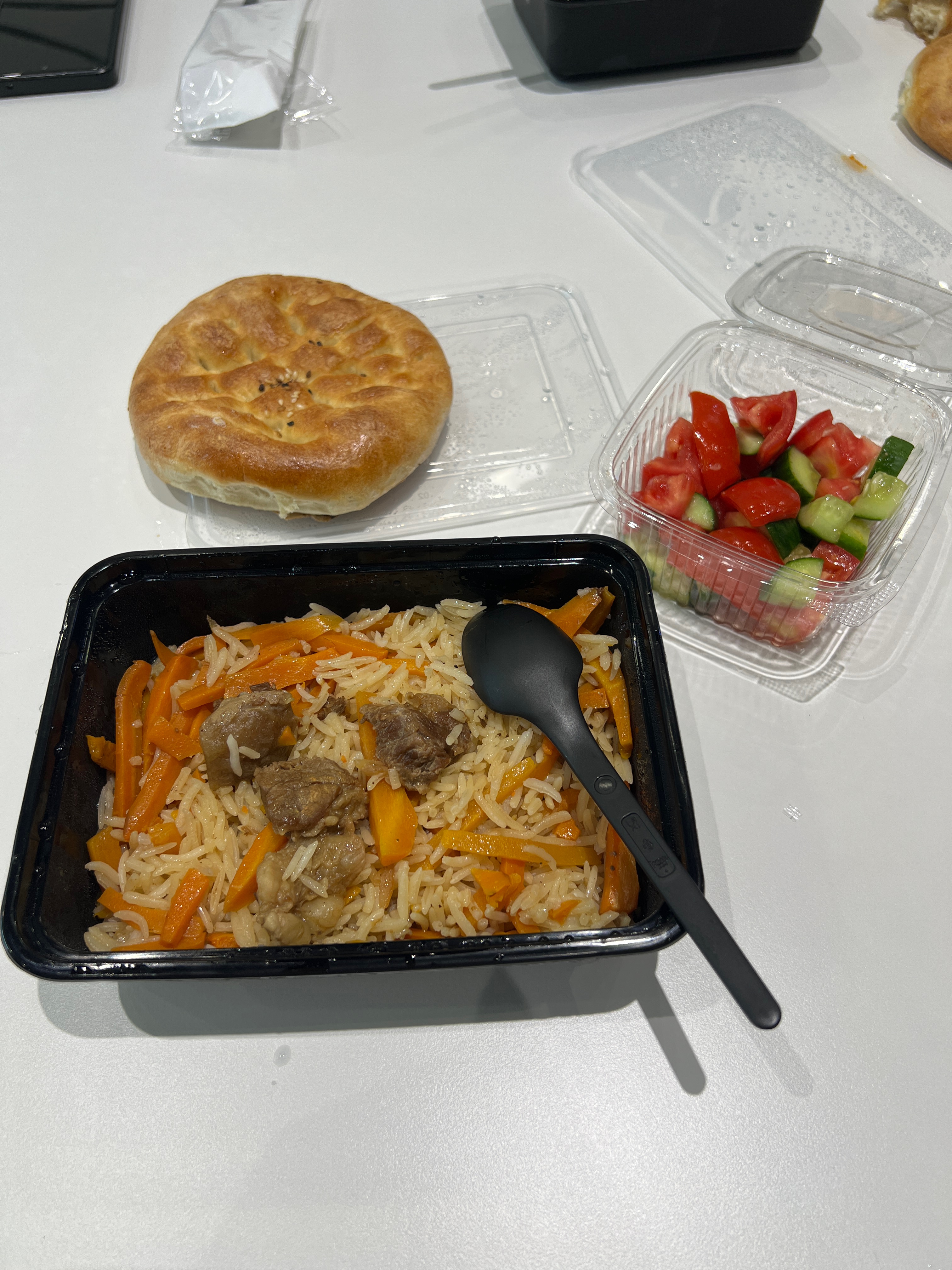 Нурулло's food